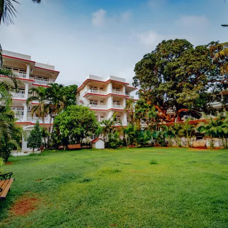 Maashpi Hotel & Resort