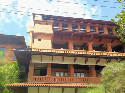 Jawa Dwipa Heritage Resort & Convention Hotel dekat Taman bintang kemuning