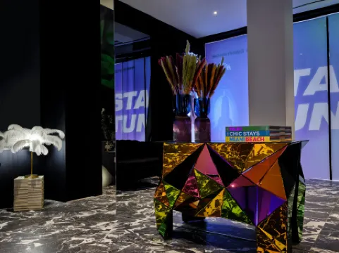 Nur Outline Aparthotel Отели рядом со станцией Железнодорожная станция Монастираки