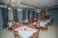 Charming Retreat  and Free Breakfast Hotel a Lubumbashi