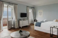 Villa Weiss Hotels near Sprinzensteinpark Freibadeplatz