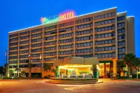 Mcm Eleganté Hotel & Conference Center Hotels in Beaumont