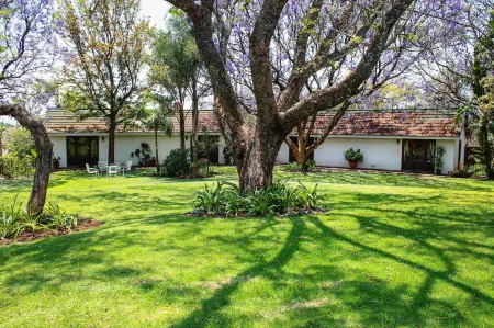 The Musketeers Lodge