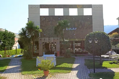 Al Bon Park Hotel a Berat