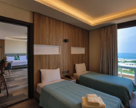 Haya Hotel & Spa Hotels in Tabarja