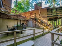The Cascades Inn Hotels in Rabun County