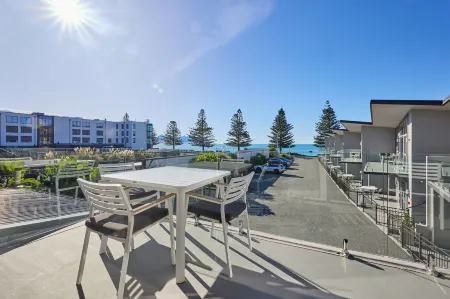Kaikoura Waterfront Apartments Отели рядом с достопримечательностью «Point Kean Viewpoint»