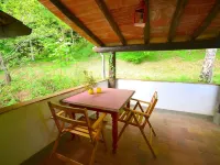 Peaceful Retreat with Shared Pool - Park Yeri