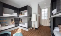 Toc Hostel Malaga - balkon