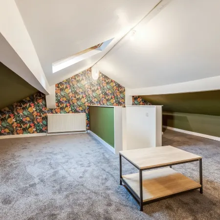 Queen Street Apartments by Sasco