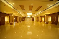 The Sky Imperial - Shahi Hotels & Resort Hotels in Натхдвара