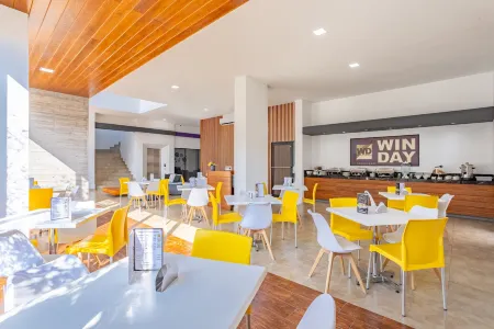 WinDay Hotel Express