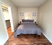 Cozy Cottage, Large Fenced Yard, Close to Yosemite, Bass Lake