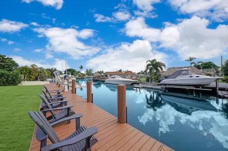 Dania Beach Unit 1 by PMI Отели рядом с достопримечательностью «FLL Airport Flight Landing View Point»