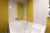 AmorHotelgimhae Hotels in Gimhae-si