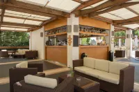 โรงแรมปิสโซมุนโน วิเอสเตพาเลซ - ที่มีบาร์
