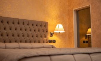 Hotel Donna Crescenza