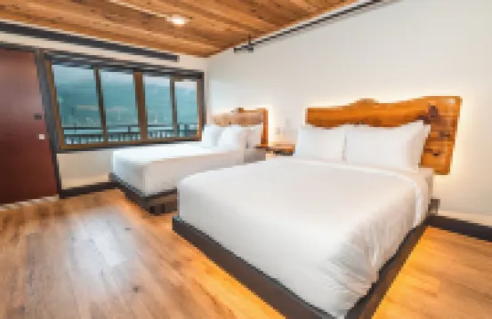 Waterfront on Glacier