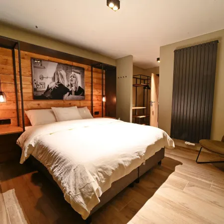 Luxury Home in Durbuy with Valley View & Pool