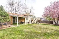 @ Marbella - Modern 4-br Retreat Chef's Kitchen Hotels near Red Rocks Community College Arvada Campus