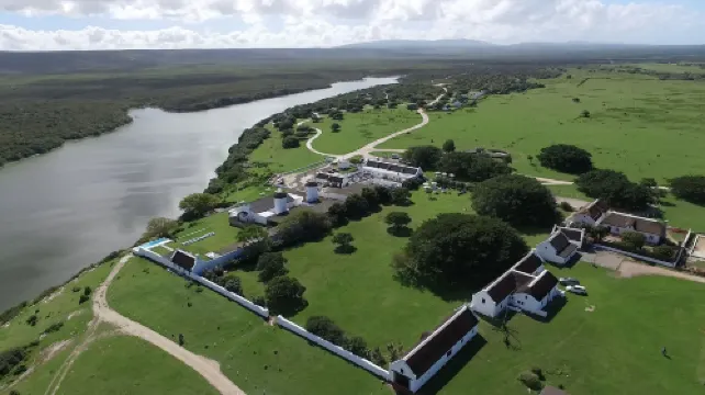 De Hoop Village Cottages