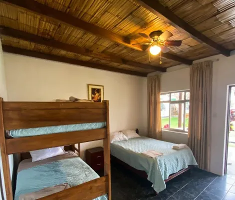 Hospedaje El Cascabel - 2-Star