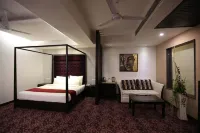Hotel Oyster - balcony