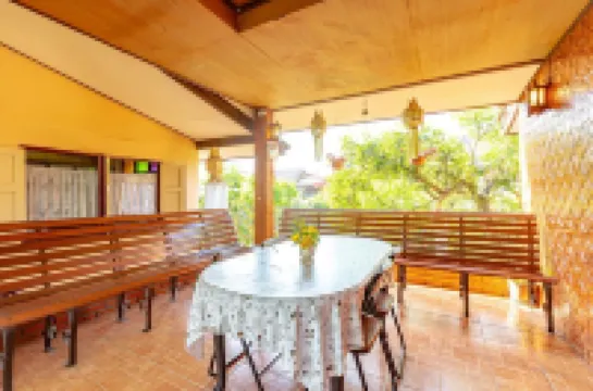 バーン マイホーン ゲストハウス