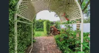 Ambrosia Holiday Home Hotels in Nuriootpa