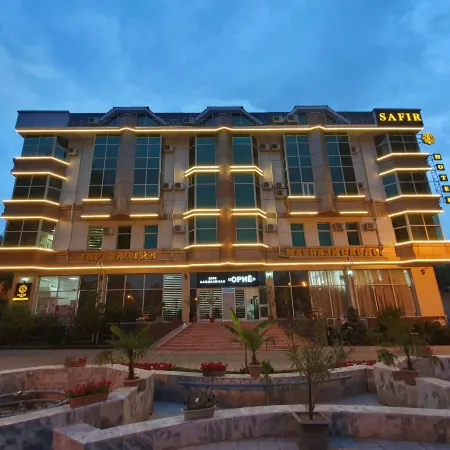 Отель Safir
