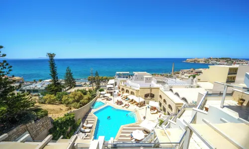 Macaris Suites & Spa