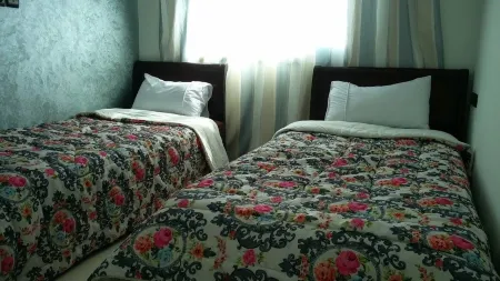 Riad les Chrifis Etape Aeroport Отели в г. Ain Chqef