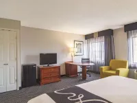 Wingate by Wyndham Brunswick GA / I-95 Hotels in Dock Junction