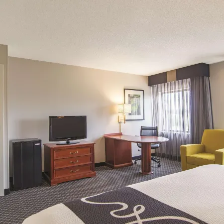 Wingate by Wyndham Brunswick GA / I-95
