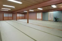 Yoshinoso Yukawaya - Parking