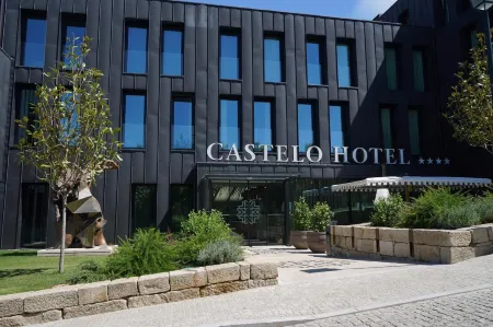 Castelo Hotel Отели в г. Ботикаш