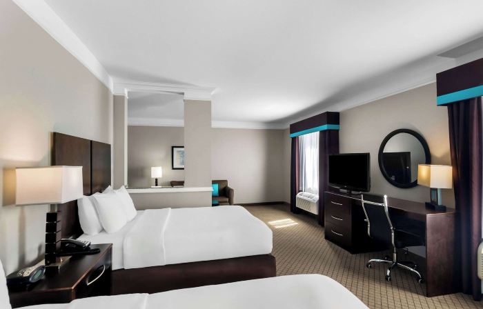 Comfort Suites at Katy Mills
