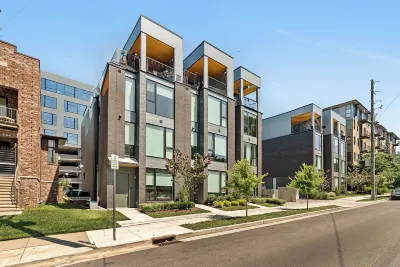 The Grove by AvantStay Stylish Group Stay with Private Bathrooms Hotels in Nashville