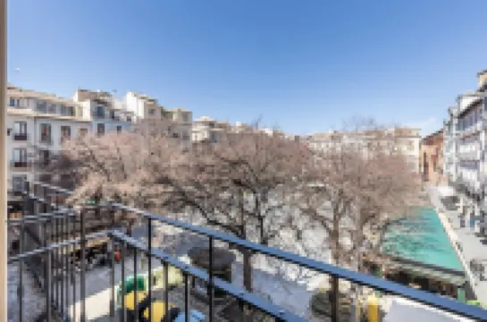 อพาร์ตเมนต์ลิเบเรกรานาดาคาเตดรัล