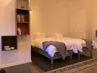 Roslövs gård B&B Các khách sạn ở Flyinge