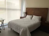 Luxury House with All the Amenities. Gym Seg. Aa/Cal Pool Tv Wifi