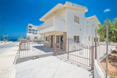 Protaras Holiday Villa DV16