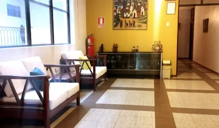 Hotel Yañez Inn Отели в г. Аякучо