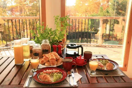 The Burgundy Dream Bed and Breakfast Отели в г. Гофс