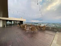 Best Deal and Strategic 2Br Marquis de Lafayette Apartment Hotels in Central Semarang