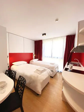 Citizen Suites Отели рядом с достопримечательностью «Форт Маноэль»