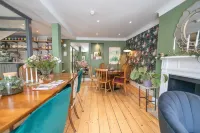 House Arundel Hotels in Lyminster and Crossbush