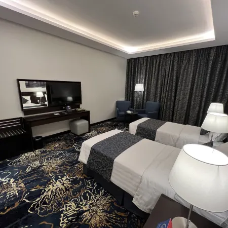 Zaha Taiba Hotel