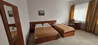 Rest Hostel Airport Modlin Hotel di Legionowo County