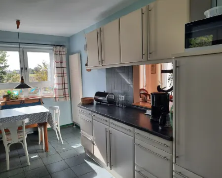 A house for everyone, close to Phantasialand and 30 minutes by train to Cologne Cathedral/Messe 魏勒斯維斯特酒店